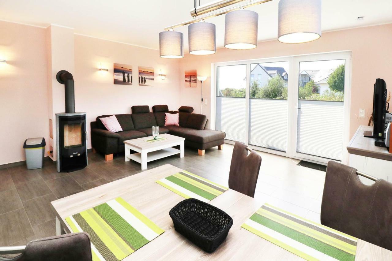 Ferienhaus Wis Mit Sauna Karlshagen Exteriör bild