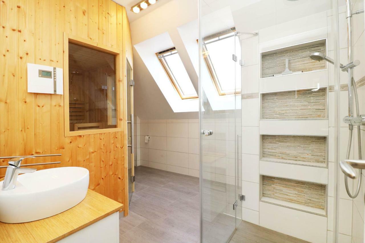 Ferienhaus Wis Mit Sauna Karlshagen Exteriör bild