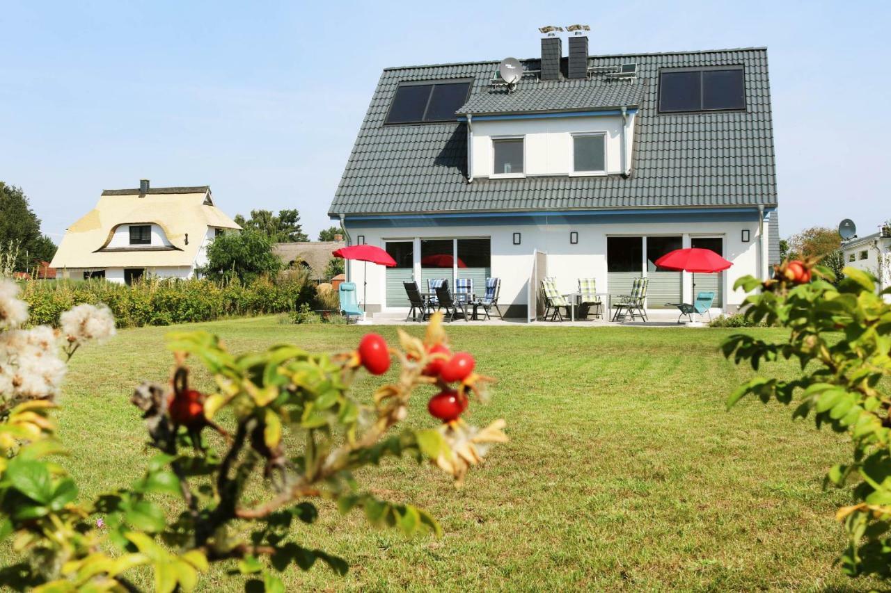 Ferienhaus Wis Mit Sauna Karlshagen Exteriör bild